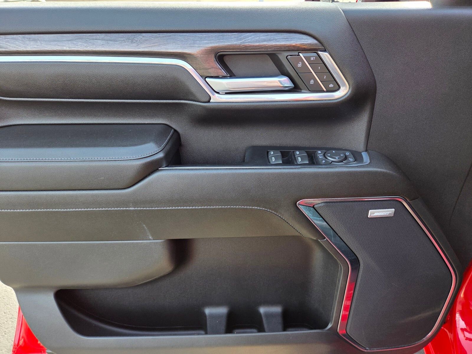 Used 2024 Chevrolet Silverado 2500 LTZ w/ LTZ Plus Package image 18