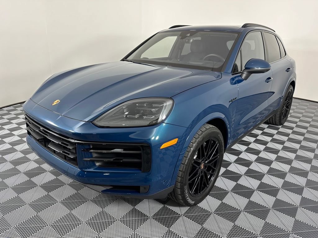 Certified 2026 Porsche Cayenne E-Hybrid AWD/4WD image 7