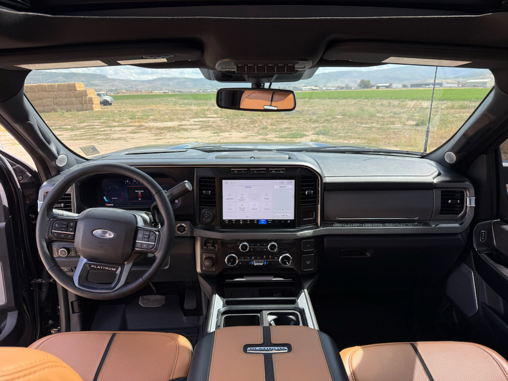 Used 2024 Ford F350 Platinum AWD/4WD image 32
