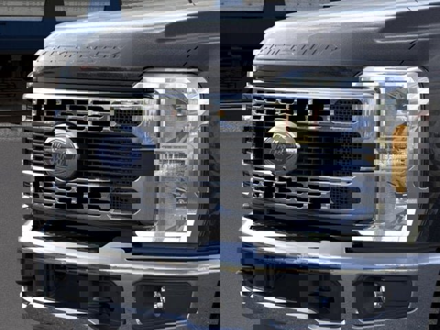 New 2026 Ford F350 XLT image 39