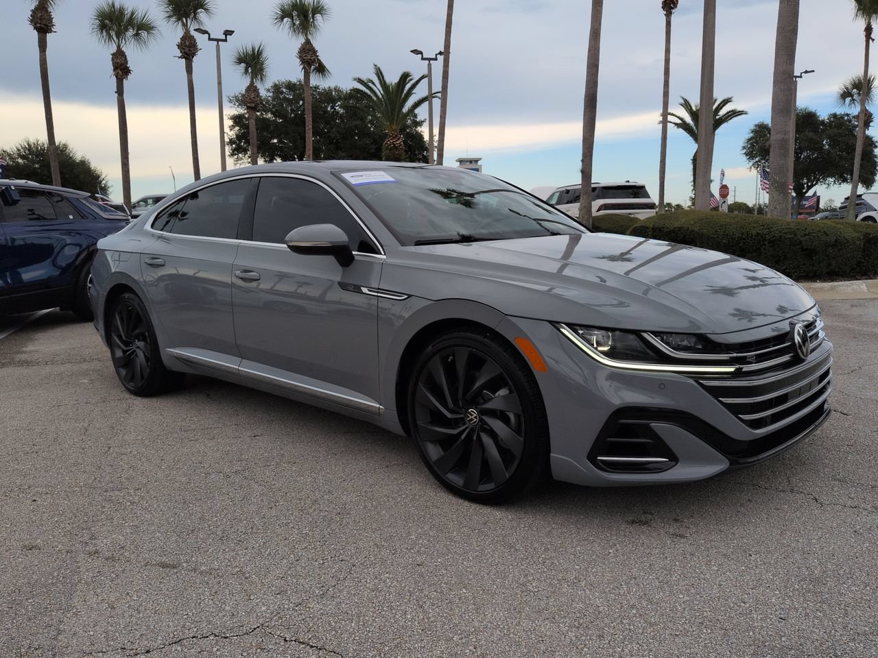 Used 2023 Volkswagen Arteon SEL AWD/4WD image 2
