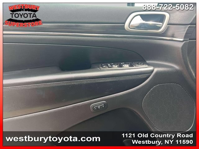 Used 2021 Jeep Grand Cherokee Limited AWD/4WD image 20