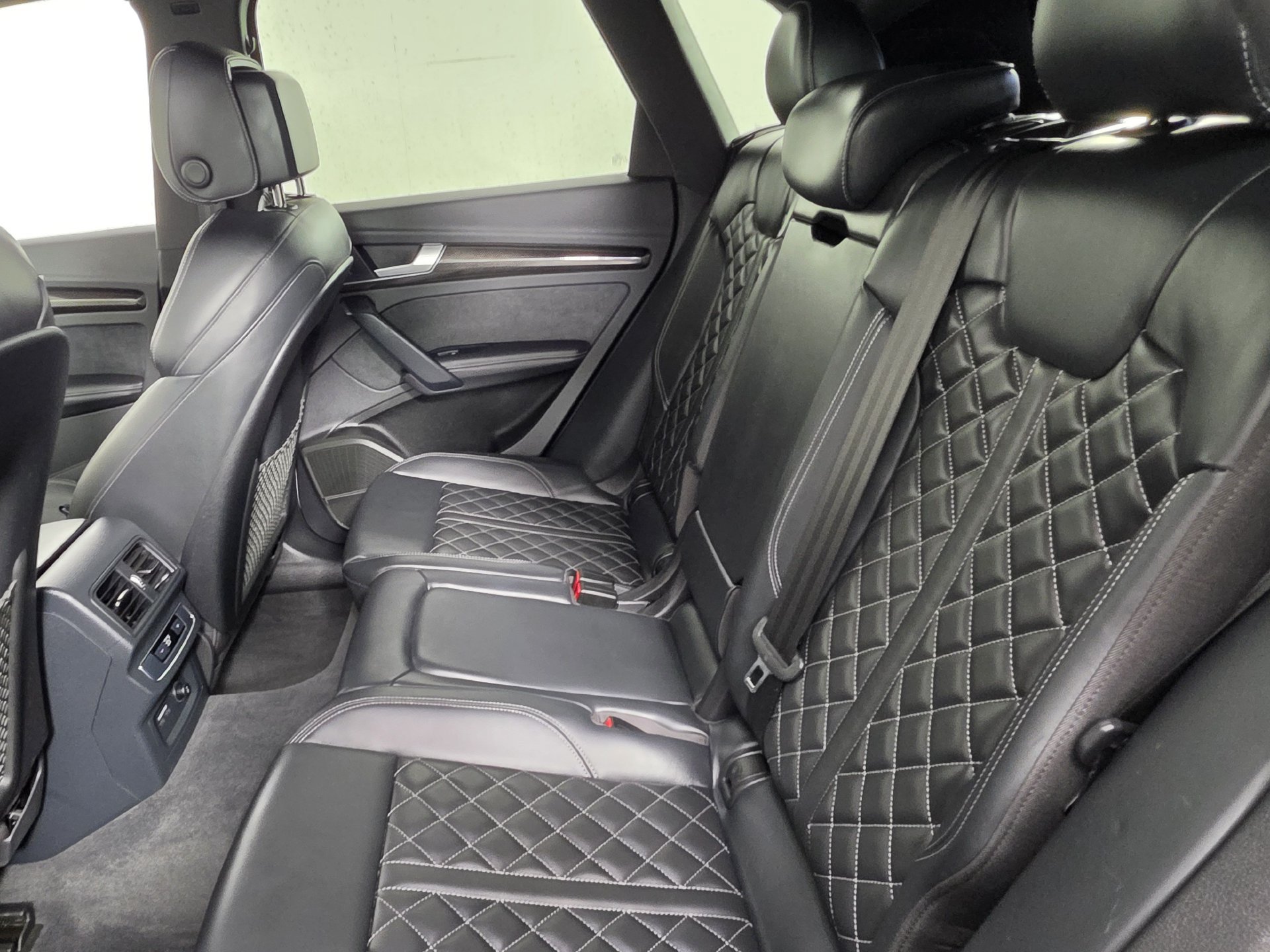 Certified 2024 Audi SQ5 Premium Plus AWD/4WD image 28