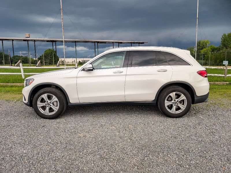 Used 2018 Mercedes-Benz GLC 300 4MATIC image 9