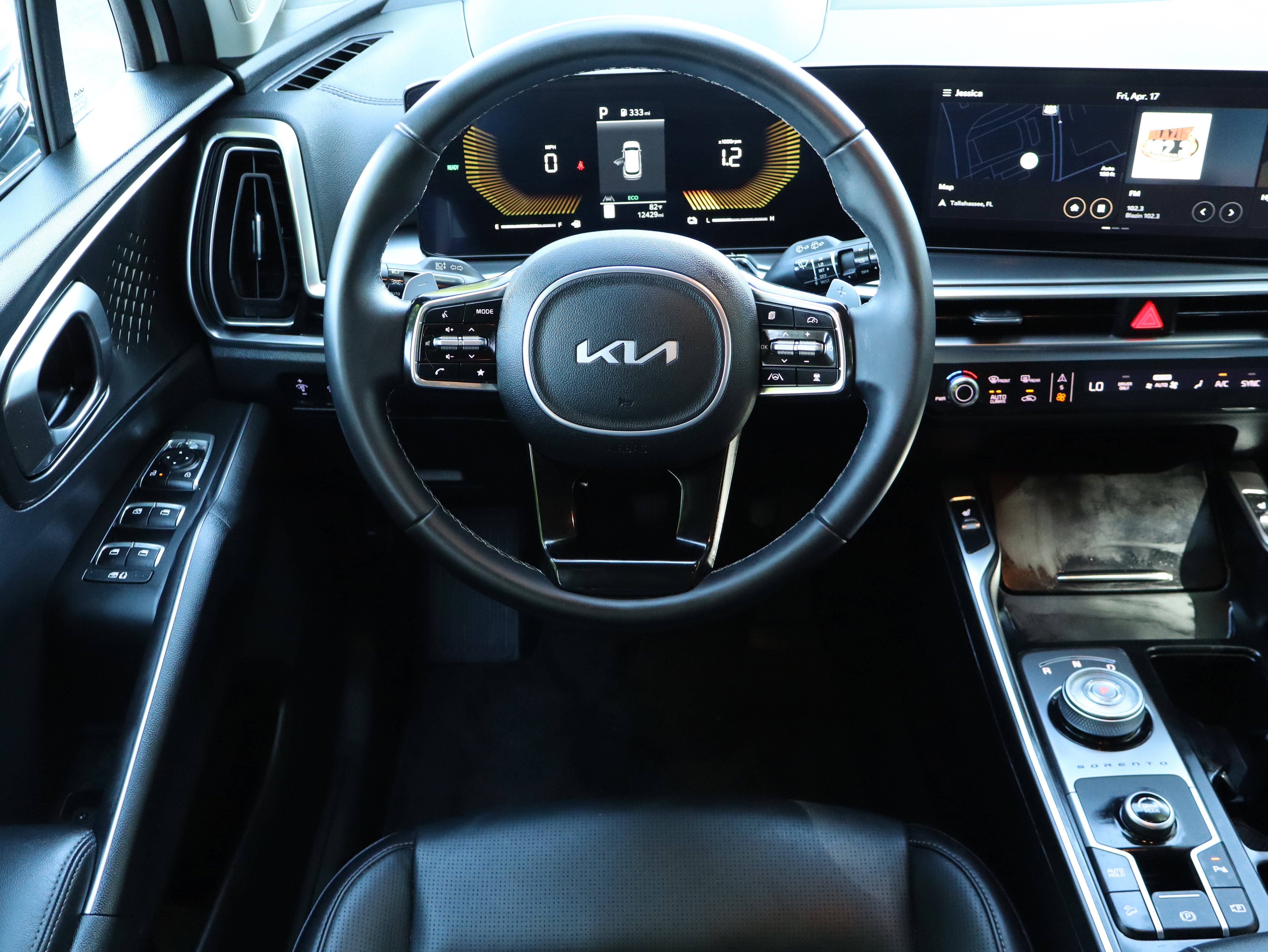 Used 2025 Kia Sorento EX image 22