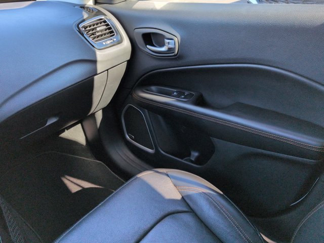 Used 2021 Jeep Compass Limited w/ Sun and Sound Group AWD/4WD image 17