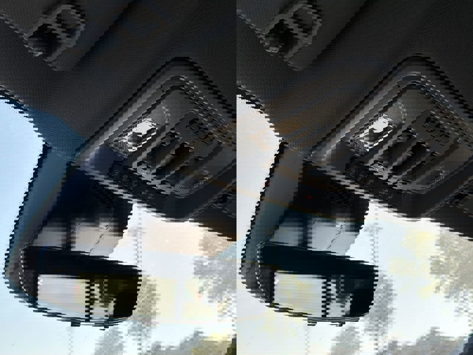 Used 2025 Chevrolet Silverado 1500 LTZ w/ LTZ Premium Package image 27