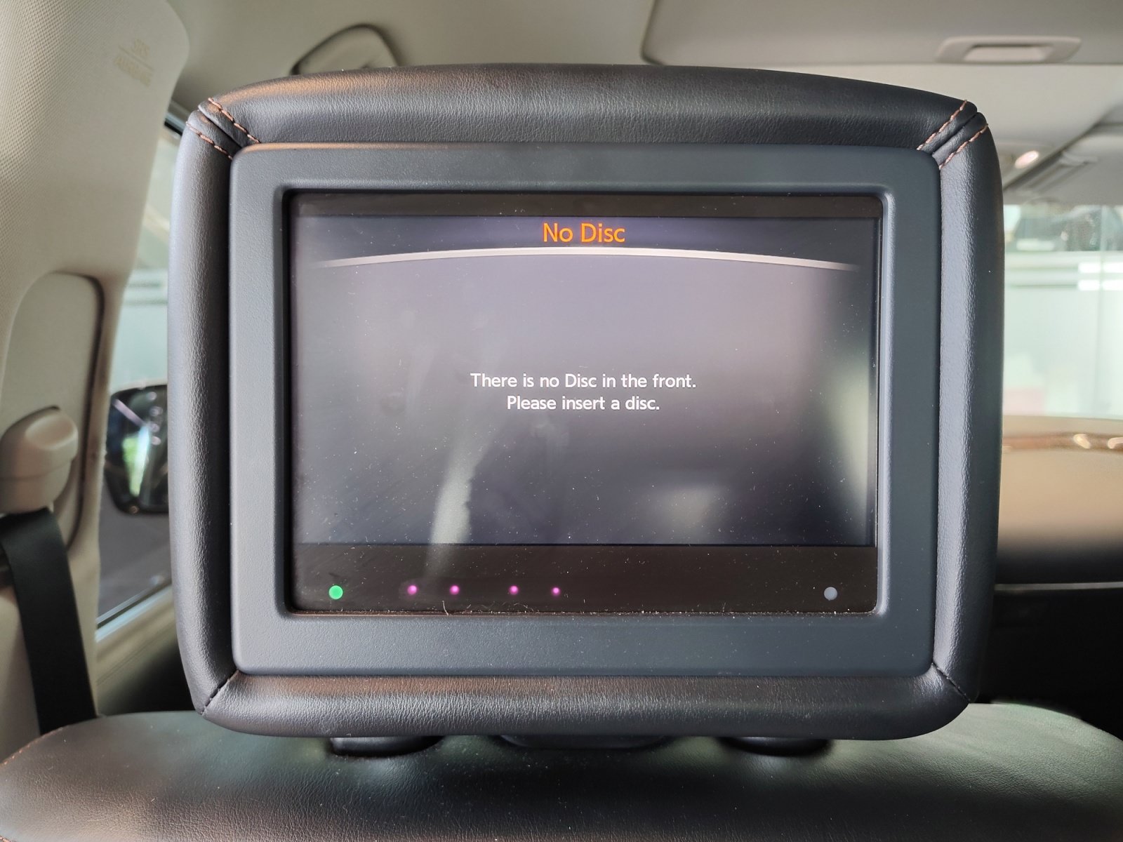 Used 2019 Nissan Armada Platinum w/ Captain's Chairs Package AWD/4WD image 5