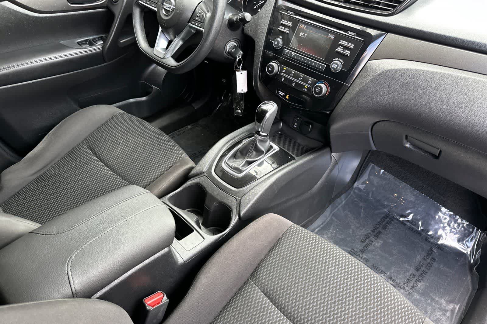 Used 2018 Nissan Rogue Sport S AWD/4WD image 17