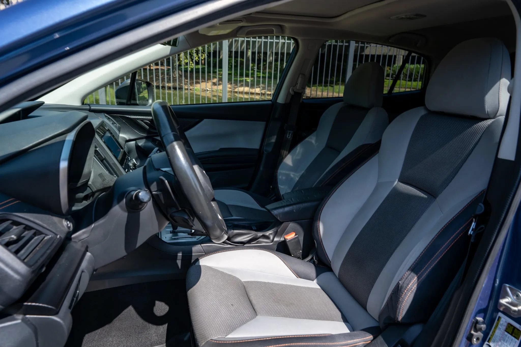 Used 2020 Subaru Crosstrek 2.0i Premium w/ Moonroof Package 1 AWD/4WD image 11