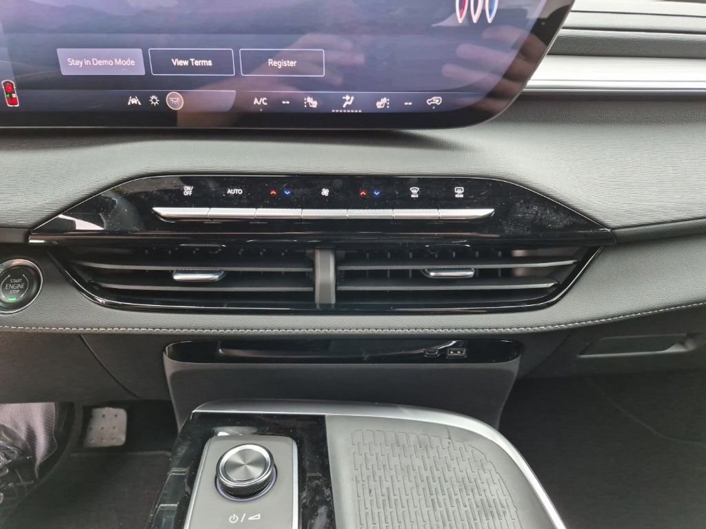 New 2026 Buick Enclave Preferred image 40