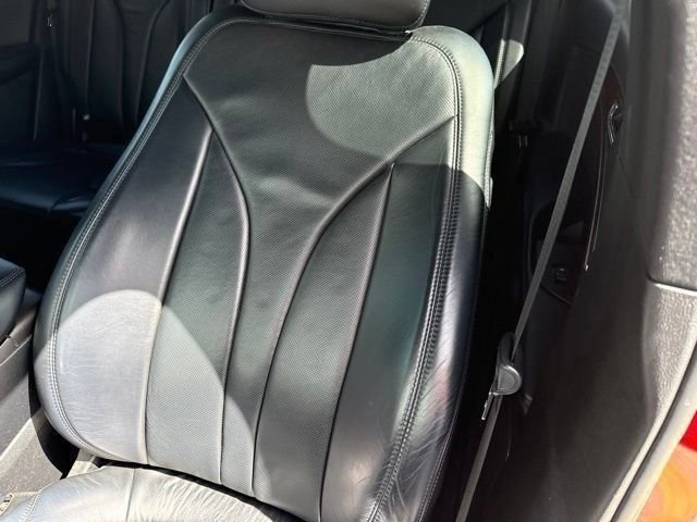 Used 2016 Lincoln MKX Reserve w/ Technology Package FWD image 10