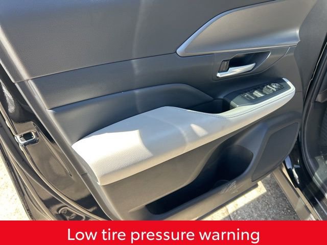 Used 2024 Toyota Grand Highlander XLE image 11