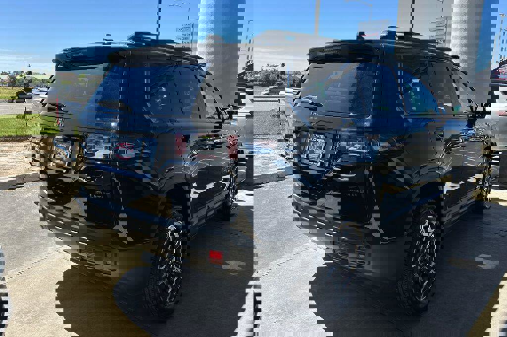 New 2026 Jeep Cherokee Limited image 5