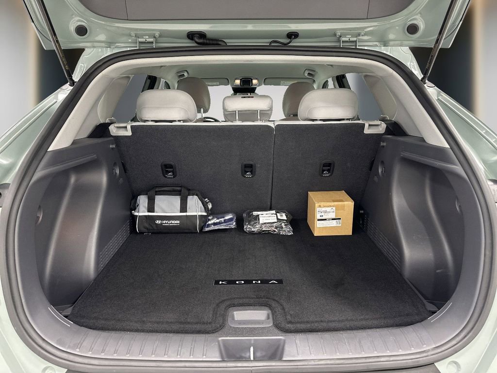 Certified 2024 Hyundai Kona SEL FWD image 11