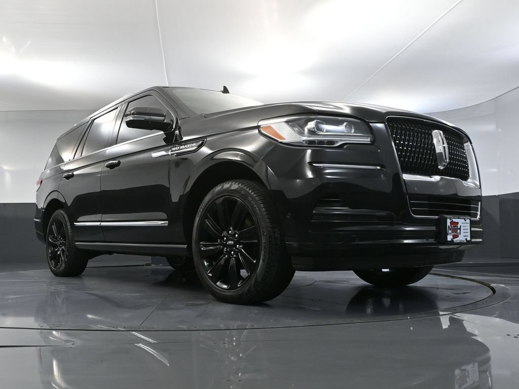Used 2024 Lincoln Navigator Reserve w/ Equipment Group 201A AWD/4WD image 68