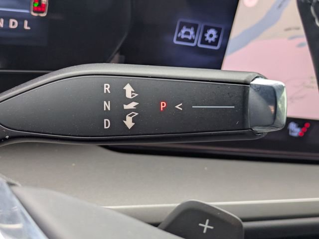 New 2026 Chevrolet Traverse LT w/ Sun and Wheel Package image 23