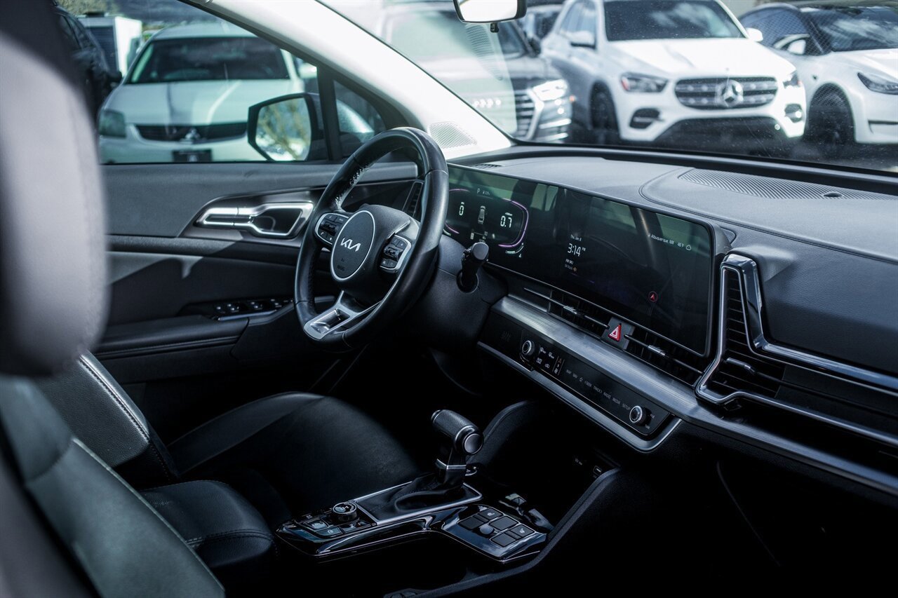 Used 2024 Kia Sportage EX image 41