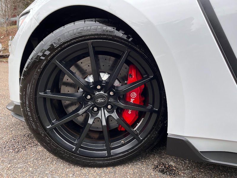 Used 2016 Ford Mustang Shelby GT350 w/ Technology Package image 52