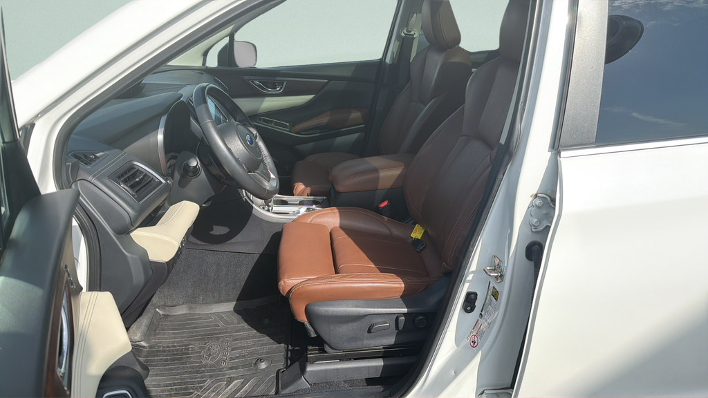 Used 2019 Subaru Ascent Touring w/ Popular Package #3 AWD/4WD image 35