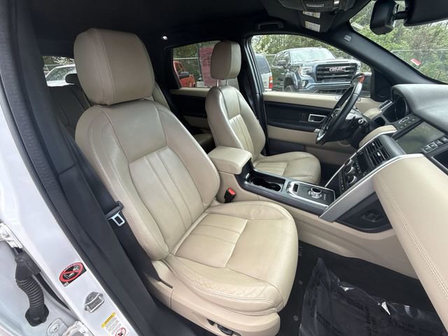 Used 2016 Land Rover Discovery Sport HSE AWD/4WD image 24