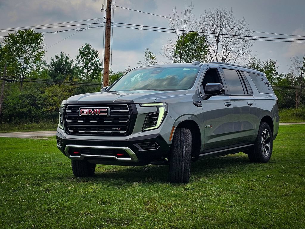 New 2026 GMC Yukon XL AT4 w/ AT4 Premium Plus Package AWD/4WD image 7
