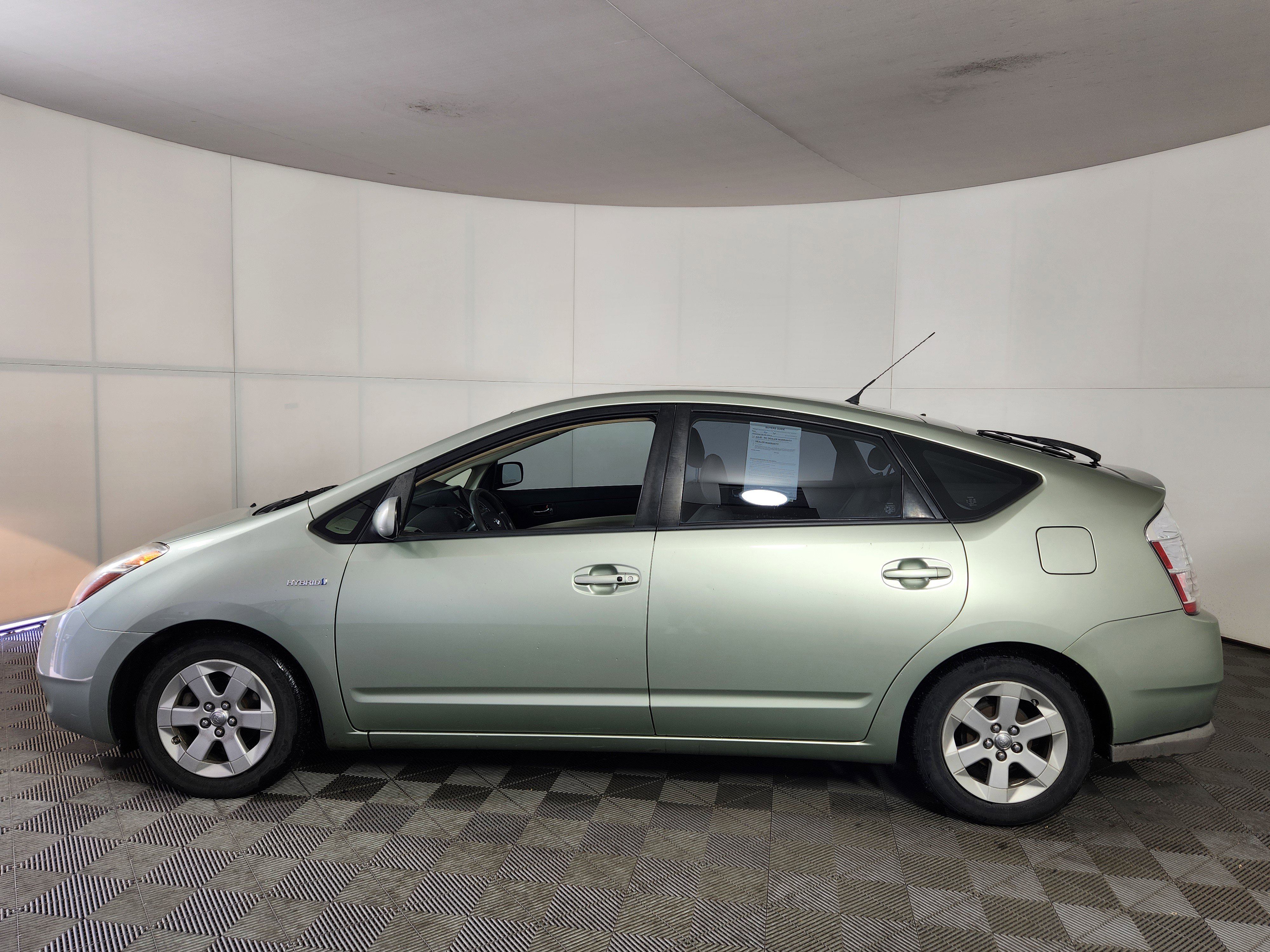 Used 2008 Toyota Prius FWD image 4