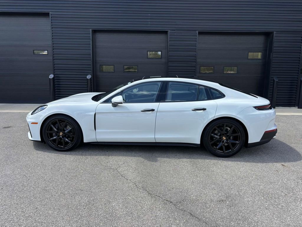 New 2025 Porsche Panamera image 7