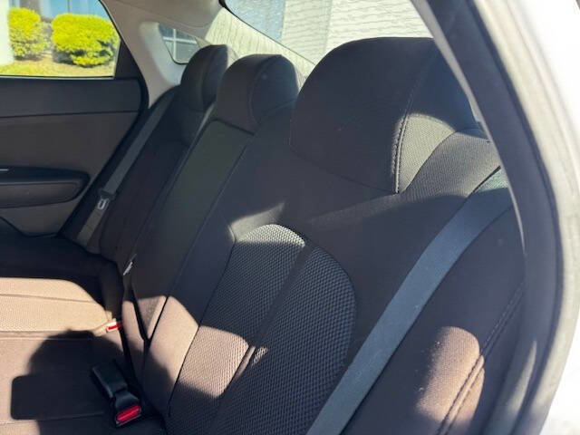 Used 2019 Kia Optima LX image 18