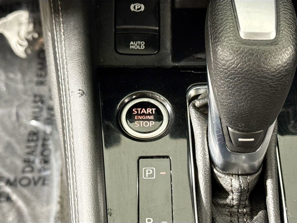 Used 2021 Nissan Kicks SV image 15