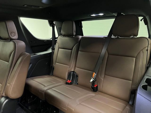 Used 2025 Chevrolet Tahoe High Country AWD/4WD image 49