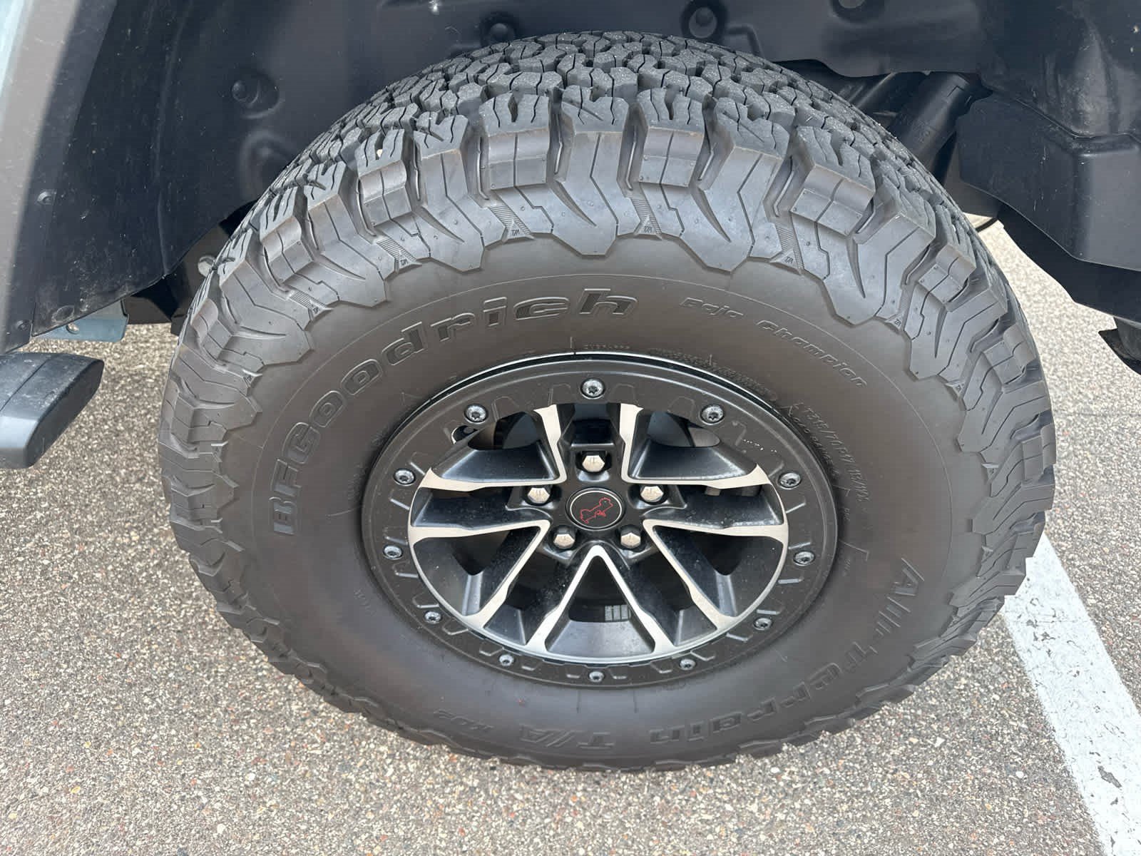 Used 2025 Jeep Wrangler Unlimited Rubicon AWD/4WD image 7