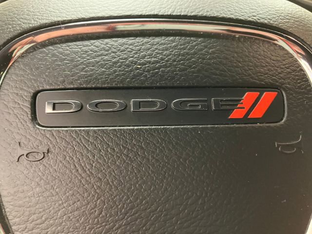 Used 2019 Dodge Challenger SXT image 40