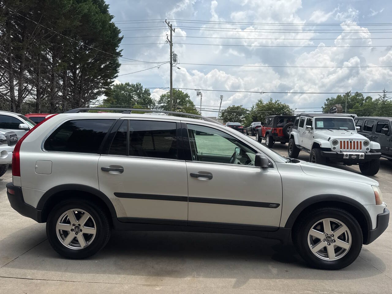 Used 2005 Volvo XC90 2.5T AWD/4WD image 6