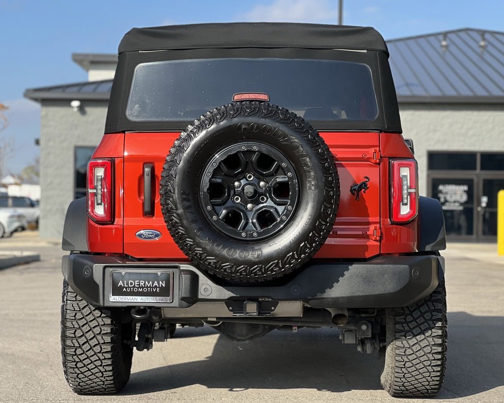 Used 2023 Ford Bronco Wildtrak image 7