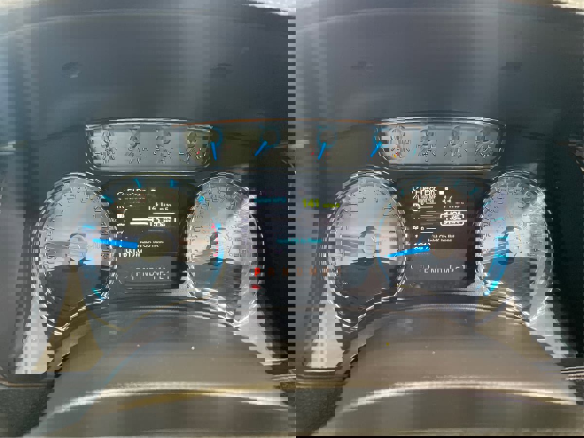 Used 2014 Ford F150 Lariat w/ Equipment Group 502A Luxury image 20