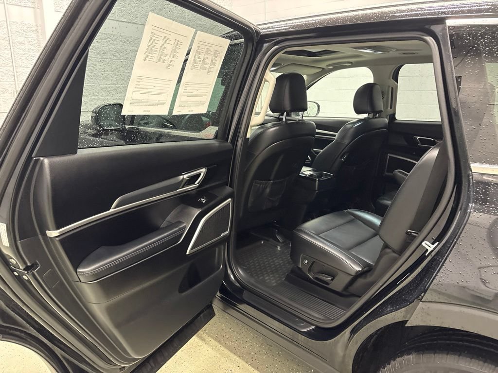 Used 2020 Kia Telluride S AWD/4WD image 30