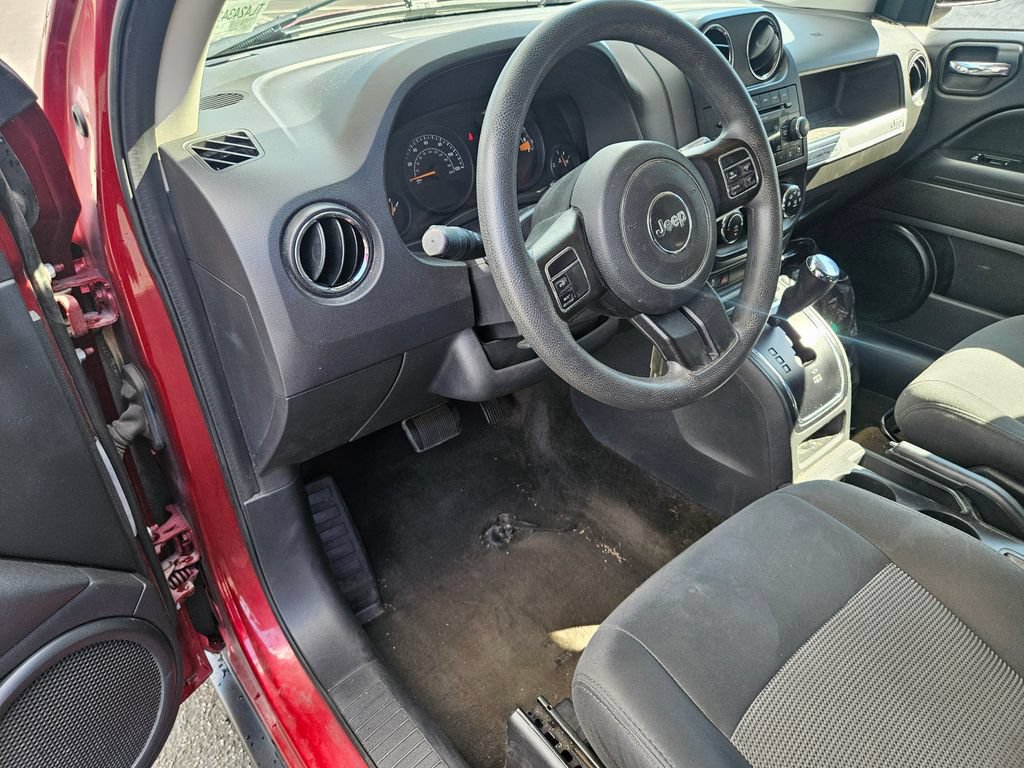 Used 2016 Jeep Compass Sport w/ Power Value Group FWD image 11