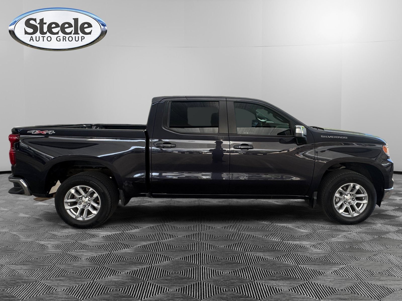 Certified 2023 Chevrolet Silverado 1500 LT AWD/4WD image 6