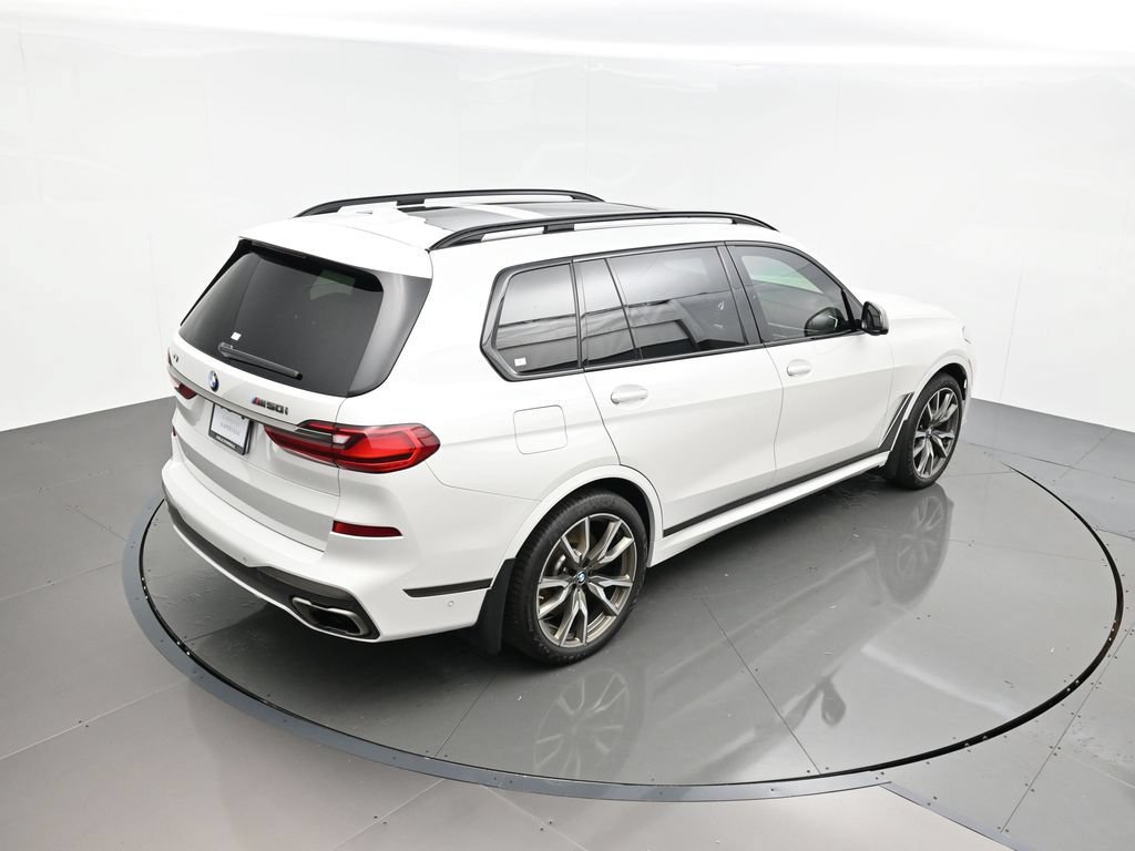 Used 2021 BMW X7 M50i w/ Dynamic Handling Package AWD/4WD image 49