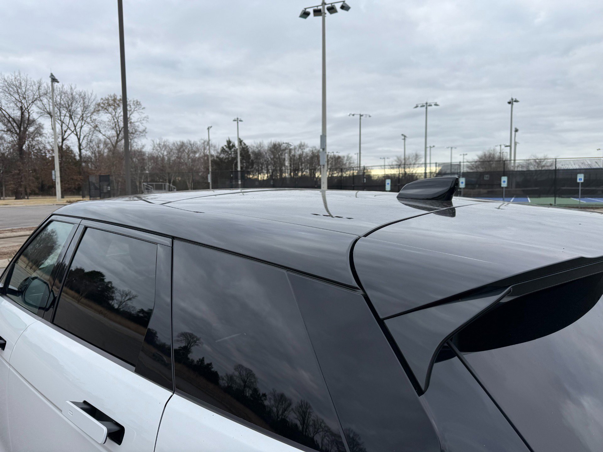 Used 2024 Land Rover Range Rover Evoque Dynamic SE image 14