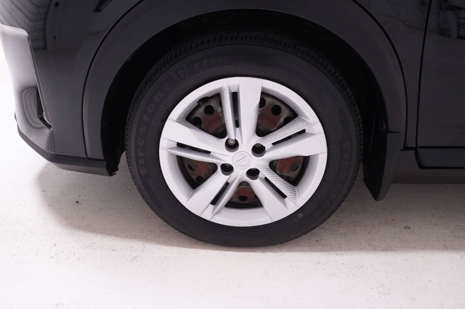 Used 2024 Nissan Kicks S FWD image 34