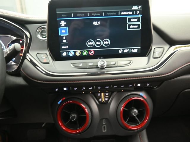 Used 2025 Chevrolet Blazer RS image 10