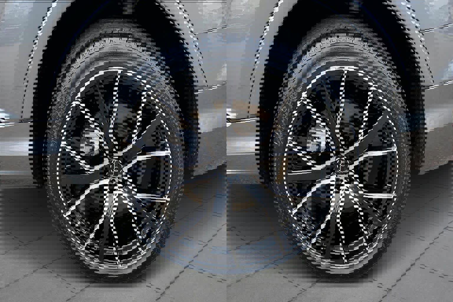 Used 2023 Audi Q7 3.0T Prestige w/ Prestige Package image 11