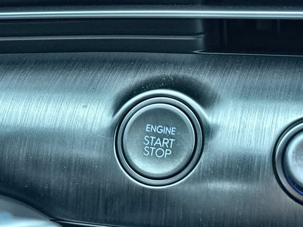 Used 2025 Hyundai Kona SEL FWD image 17