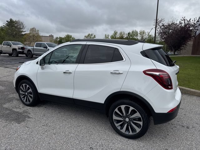 Used 2022 Buick Encore Preferred w/ Safety Package AWD/4WD image 33
