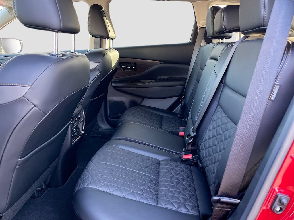 Used 2024 Nissan Murano Platinum w/ Cargo Package FWD image 26