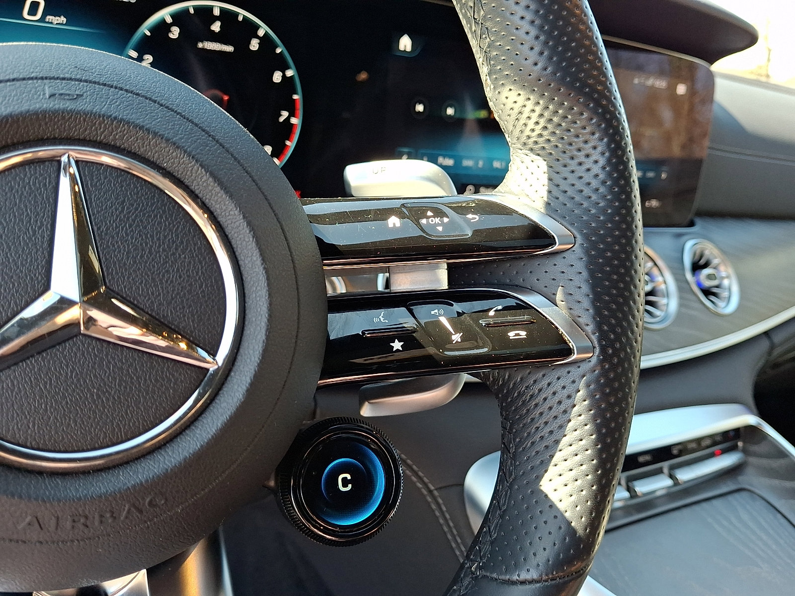 Used 2022 Mercedes-Benz AMG GT 43 image 24