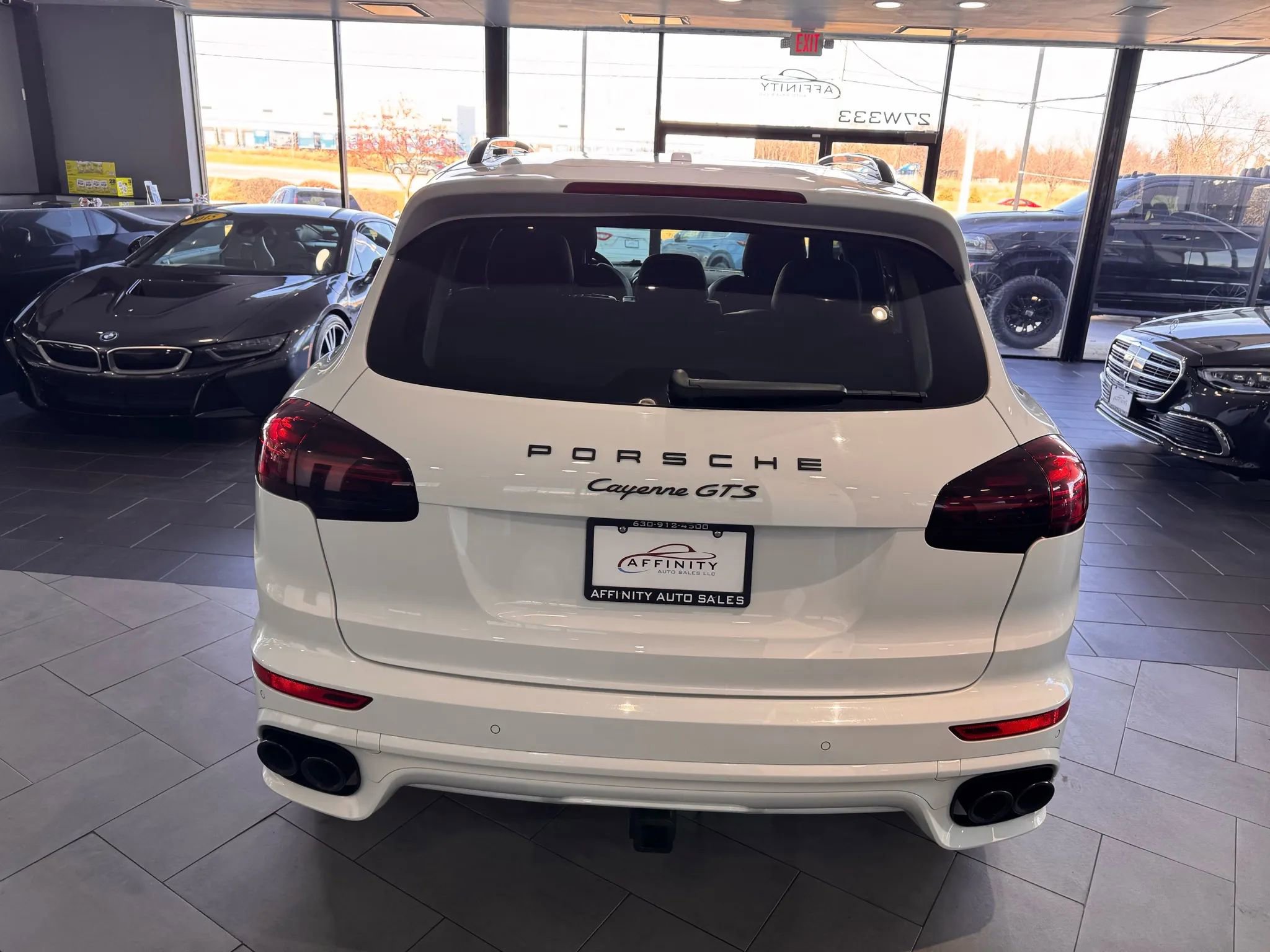 Used 2016 Porsche Cayenne GTS image 4