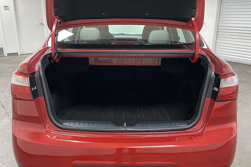 Used 2015 Kia Rio LX image 11
